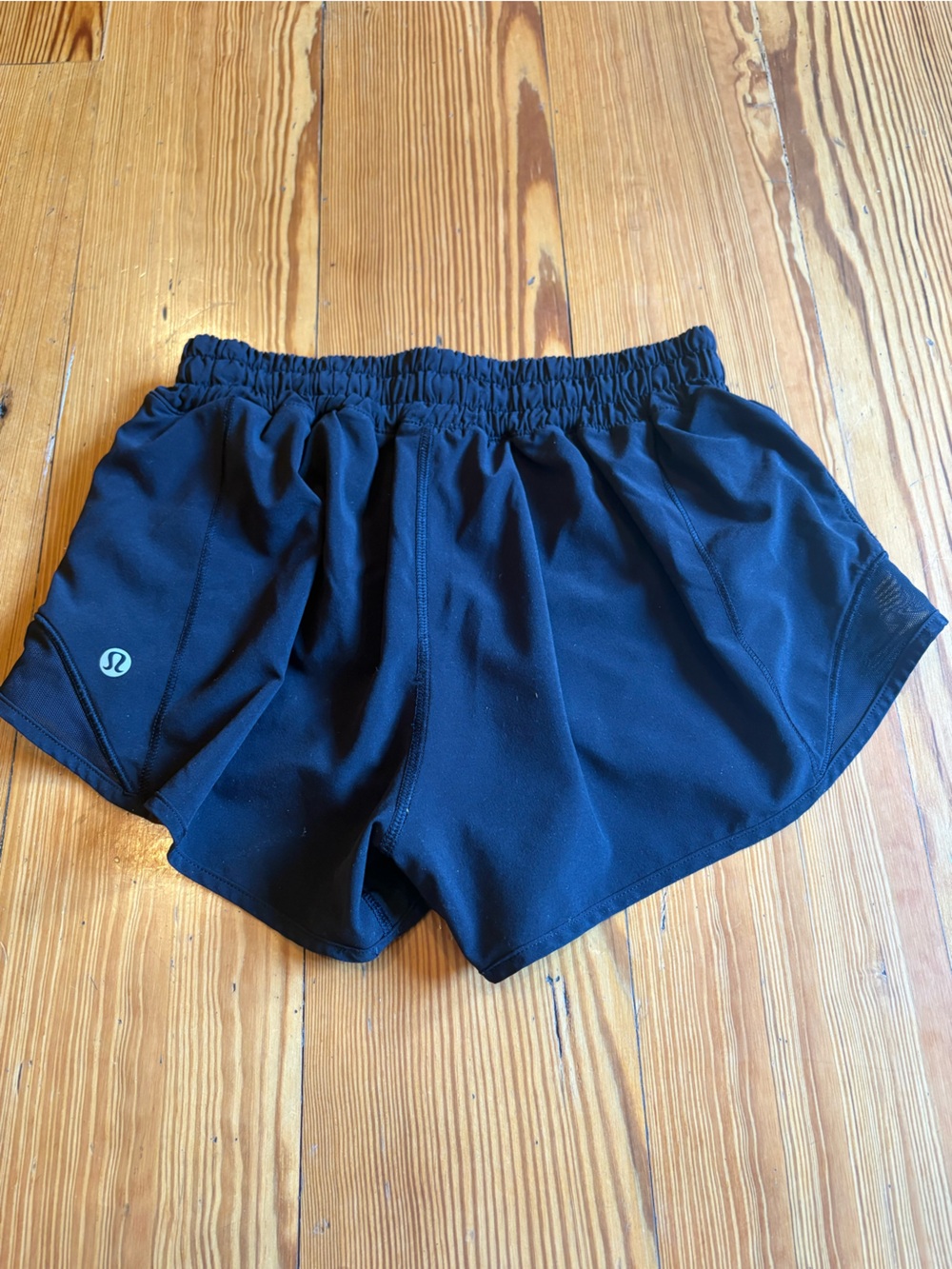 lululemon Black Elastic Waist Athletic Shorts - Picture 2 of 4